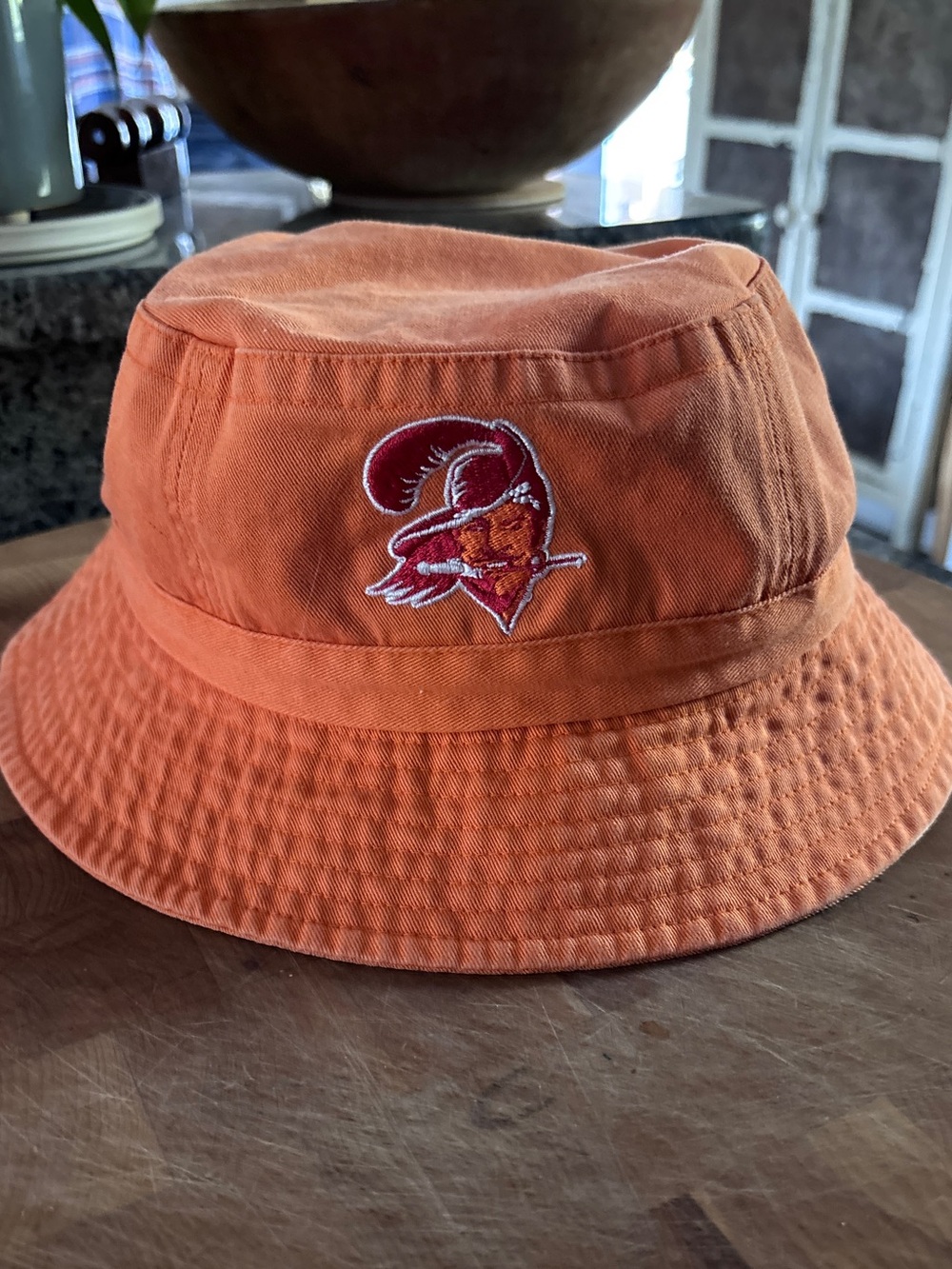 Tampa Bay Buccaneers Throwback Orange Creamsicle Bucket Hat w Swashbuckler L/XL